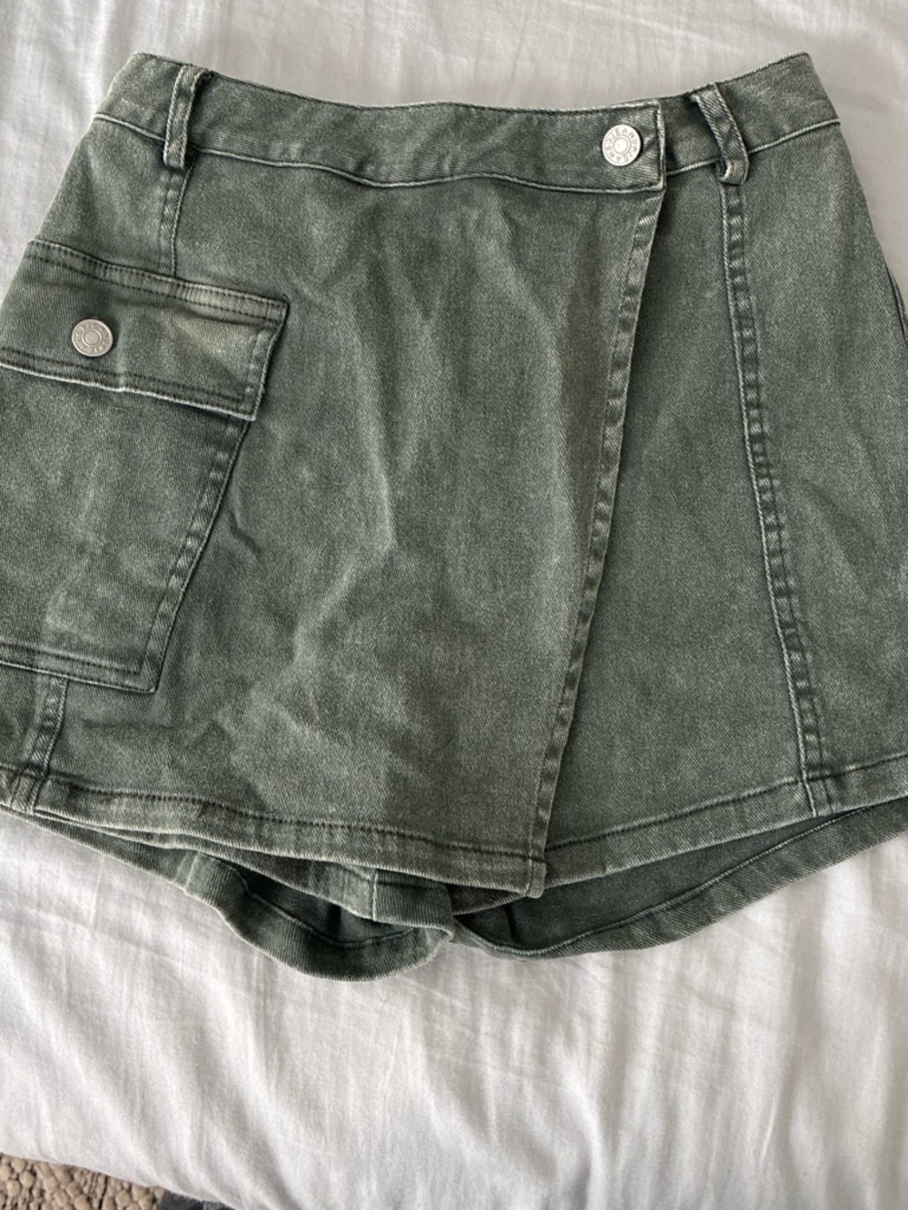 entro Olive Green Utility Skort with Cargo Pocket